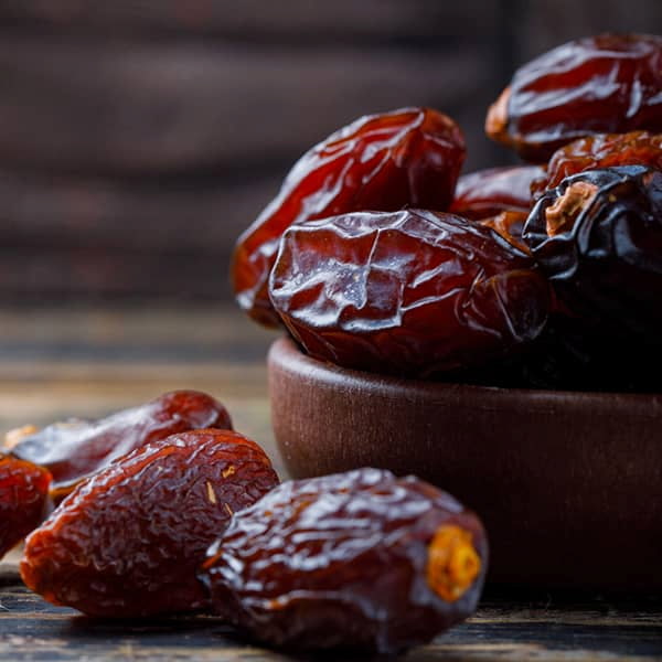 قیمت خرید خرما پیارم درجه یک صادراتی + فروش ویژه
